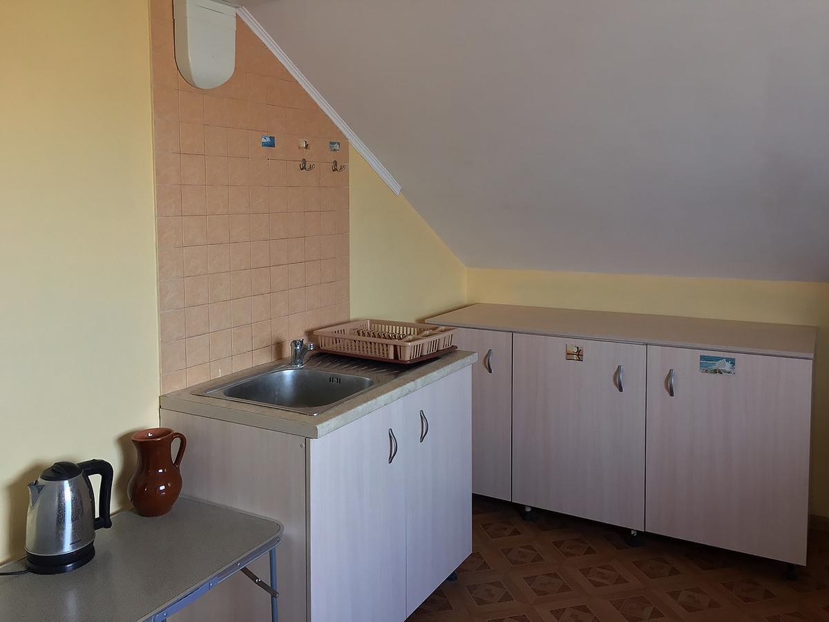 Guest House Kamenny Dom Karolino-Buhaz Esterno foto
